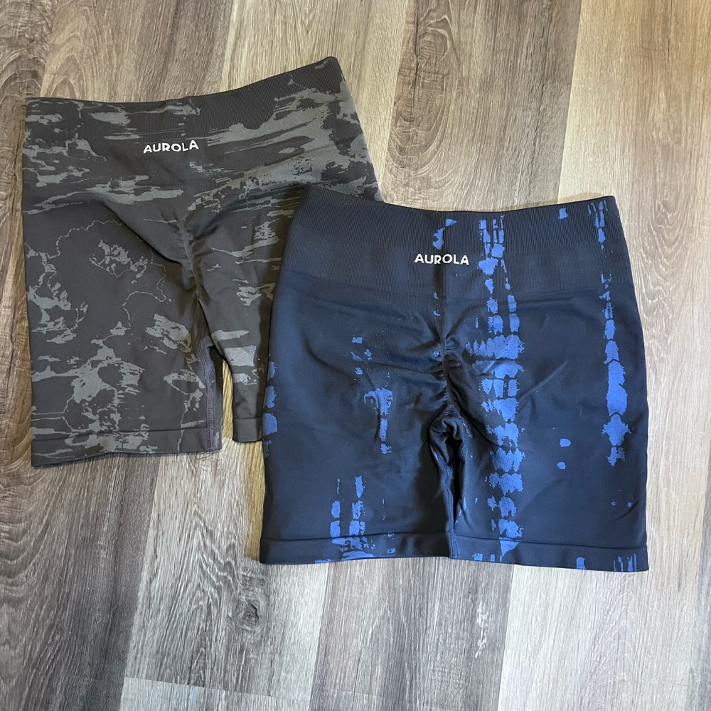 Aurola Women's High-Waist Active Shorts - Black & Blue Tie-Dye